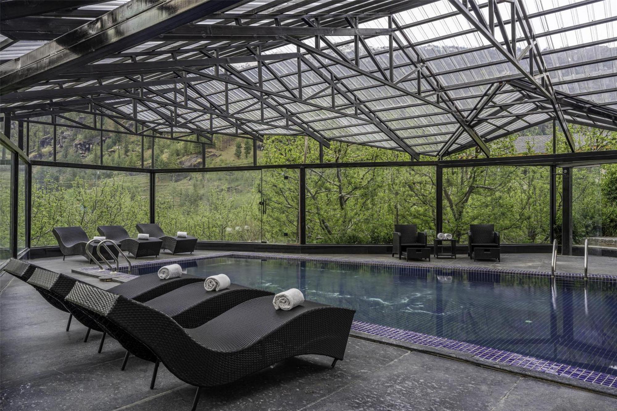 Palchan Hotel & Spa - A Member Of Radisson Individuals Retreats Manāli Exterior foto
